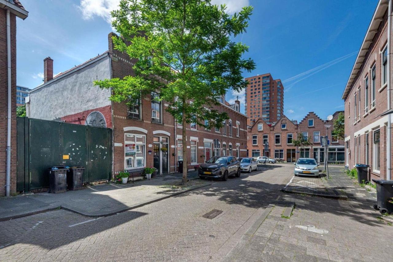 The Diesel Bed And Breakfast Rotterdam Eksteriør bilde