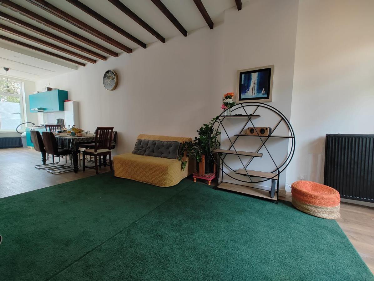 The Diesel Bed And Breakfast Rotterdam Eksteriør bilde