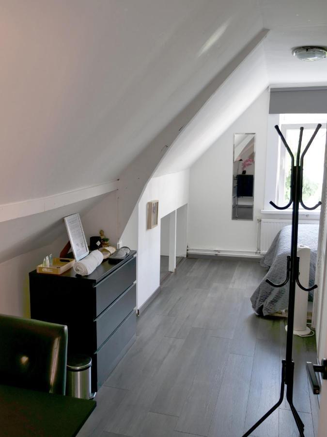 The Diesel Bed And Breakfast Rotterdam Eksteriør bilde